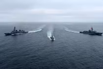 Mang chuông đi đánh xứ người: Tàu chiến Nhật lênh đênh ở tận… Nam Mỹ