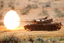 Cận cảnh cỗ xe tăng mạnh nhất của Quân đội Nam Phi