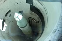 Tên lửa ICBM 7 triệu USD/quả nửa thế kỷ "canh gác" bầu trời nước Mỹ