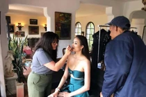 Phạm Hương chia sẻ ảnh đẩy lùi tin đồn phẫu thuật thẩm mỹ