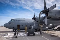 Vướng lỗi động cơ, Mỹ cho 60 chiếc C-130H "nằm đất"