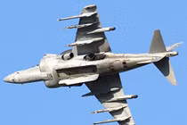 Máy bay AV-8B bị phàn nàn vì chính thiết kế cất-hạ cánh thẳng đứng