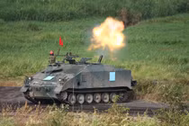 Bất ngờ sức mạnh cối tự hành 120mm của Nhật Bản