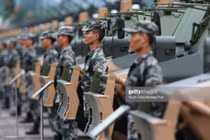  Quân đội Trung Quốc đồn trú ở Hong Kong từ bao giờ?