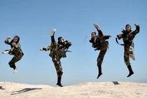 Là đội quân Hồi giáo, Iran vẫn có lực lượng đặc nhiệm toàn nữ