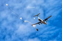 Khả năng không vận kinh hoàng của lính dù Trung Quốc