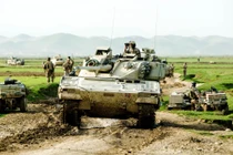 Kinh ngạc xe thiết giáp "biến hình" của Quân đội Thuỵ Điển