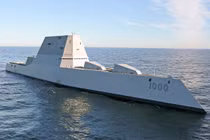 Đã năm 2019, khu trục hạm Zumwalt vẫn không có đạn bắn