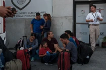 Ám ảnh nguy hiểm tị nạn Trung Mỹ từ chuyện cha con di cư bị cắt cổ 