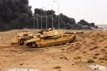 Dính 70 phát chống tăng không chết: Xe tăng Anh bền nhất thế giới?