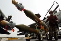 Bom xuyên phá: Vũ khí biến mọi địa đạo, boong-ke thành vô dụng