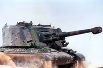 Choáng với sức mạnh khẩu pháo tự hành hàng khủng của Pháp