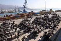 Kinh hãi với dàn trực thăng đủ loại Mỹ vừa chuyển tới Hy Lạp