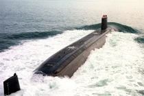 Mỹ luôn duy trì tàu ngầm "khủng" 3 tỷ USD ở Biển Đông? 