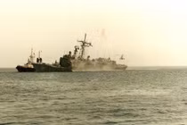 Bất ngờ quốc gia duy nhất dám bắn tên lửa vào tàu chiến Mỹ