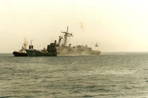 Bất ngờ quốc gia duy nhất dám bắn tên lửa vào tàu chiến Mỹ