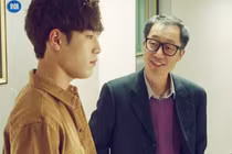 Bất ngờ phát hiện quá khứ bất hảo của bố vợ tương lai