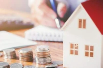 Đang loay hoay tiết kiệm, tôi lặng nhìn đồng nghiệp mua nhà tiền tỉ