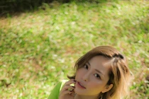 Hot girl Trâm Anh mê diện váy ngắn