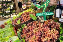 Hoa quả Úc dội chợ Việt với giá siêu rẻ