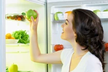 Vì sao phụ nữ sau 40 tuổi khó giảm cân hơn bình thường?