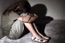 Dấu hiệu nhận biết trẻ bị xâm hại và cách xử lý