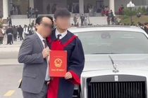 Thực hư chuyện đại gia Phú Thọ tặng Rolls-Royce Ghost làm quà tốt nghiệp