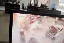 Nổ bình dầu thải tại Cty Toyota Sông Lam, một công nhân bị thương nặng