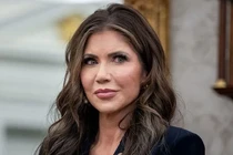 Nữ Bộ trưởng Mỹ bị trộm túi xách khi ăn tối ở nhà hàng