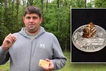 Đi dạo trong công viên, người đàn ông vô tình “vớ bẫm” kho báu