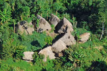 Bộ tộc bí ẩn sống tách biệt với thế giới hiện đại ở Brazil