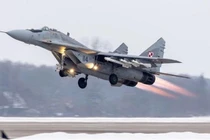2 quốc gia NATO quyết định gửi tiêm kích cho Ukraine