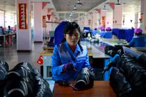 Bất ngờ cuộc sống của người lao động ở Triều Tiên