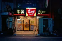 Phát hiện chuột trong đồ ăn, nhà hàng đóng cửa 2.000 chi nhánh