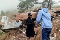 Hiện trường vụ rơi máy bay khiến Phó Tổng thống Malawi thiệt mạng