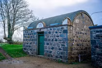 Choáng váng nhà tù nhỏ nhất thế giới chỉ có hai phòng giam