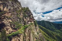 Kinh ngạc cuộc sống thường nhật ở “vương quốc hạnh phúc” Bhutan