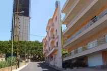 Sửng sốt trước những ngôi nhà mỏng nhất thế giới