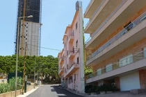 Sửng sốt trước những ngôi nhà mỏng nhất thế giới