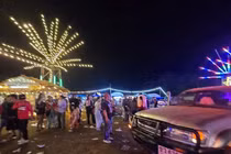 Nổ lớn tại hội chợ đông đúc, hơn 50 người thương vong