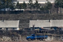 Kinh ngạc cuộc sống ở Triều Tiên nhìn từ biên giới Trung Quốc