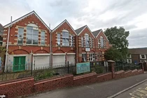 Phát hiện thi thể bé trai 13 tuổi trong trường tiểu học