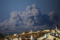 Đàm phán đổ vỡ, Israel không kích dữ dội Hamas tại Gaza