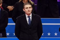 Quý tử út của Tổng thống Trump sẽ mở công ty riêng?