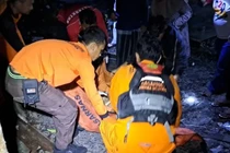 Đang tắm, bé gái 5 tuổi tử vong vì gặp chuyện kinh dị