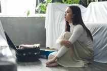 Ly dị chồng mới cưới vì tình yêu ích kỷ, sở hữu