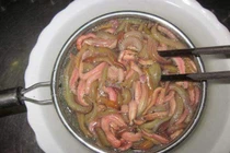 Con vật khiến nhiều chị em “chạy mất dép”, giá cao vẫn đắt khách