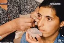 Nghi ngờ hiện tượng cô gái khóc ra pha lê