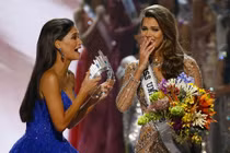 Thí sinh tiết lộ cuộc thi Hoa hậu Hoàn vũ Thế giới dàn xếp kết quả?