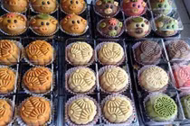 Bánh Trung thu handmade tù mù nguồn gốc - vừa ăn, vừa lo